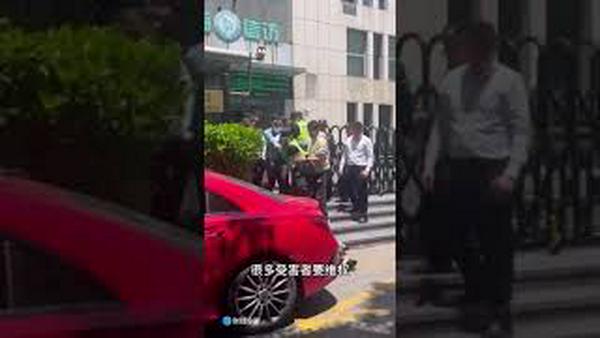 上海视频火爆全网，激怒了全国人民！
