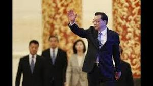 人民日报突发文纪念李克强！大提集体领导。《求是》诡异删文。两派激斗，间接证实李被害。越南与美国达贸易协定，不利中国