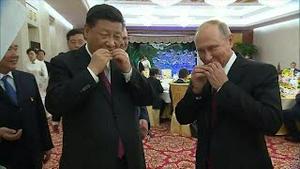 意外？刘强东性侵案和解，居然扯上习家族！经济学家痛斥习派宠臣。中国人蜂拥购买俄国奶粉和香肠，结果