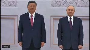 惊！老习在仪式上站不稳，中风后遗症？普京用茶叙代替国宴，降格待遇，各怀异心。美国牧师被选为罗马教皇，历史上首次